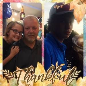 Meet your Posher, Dena